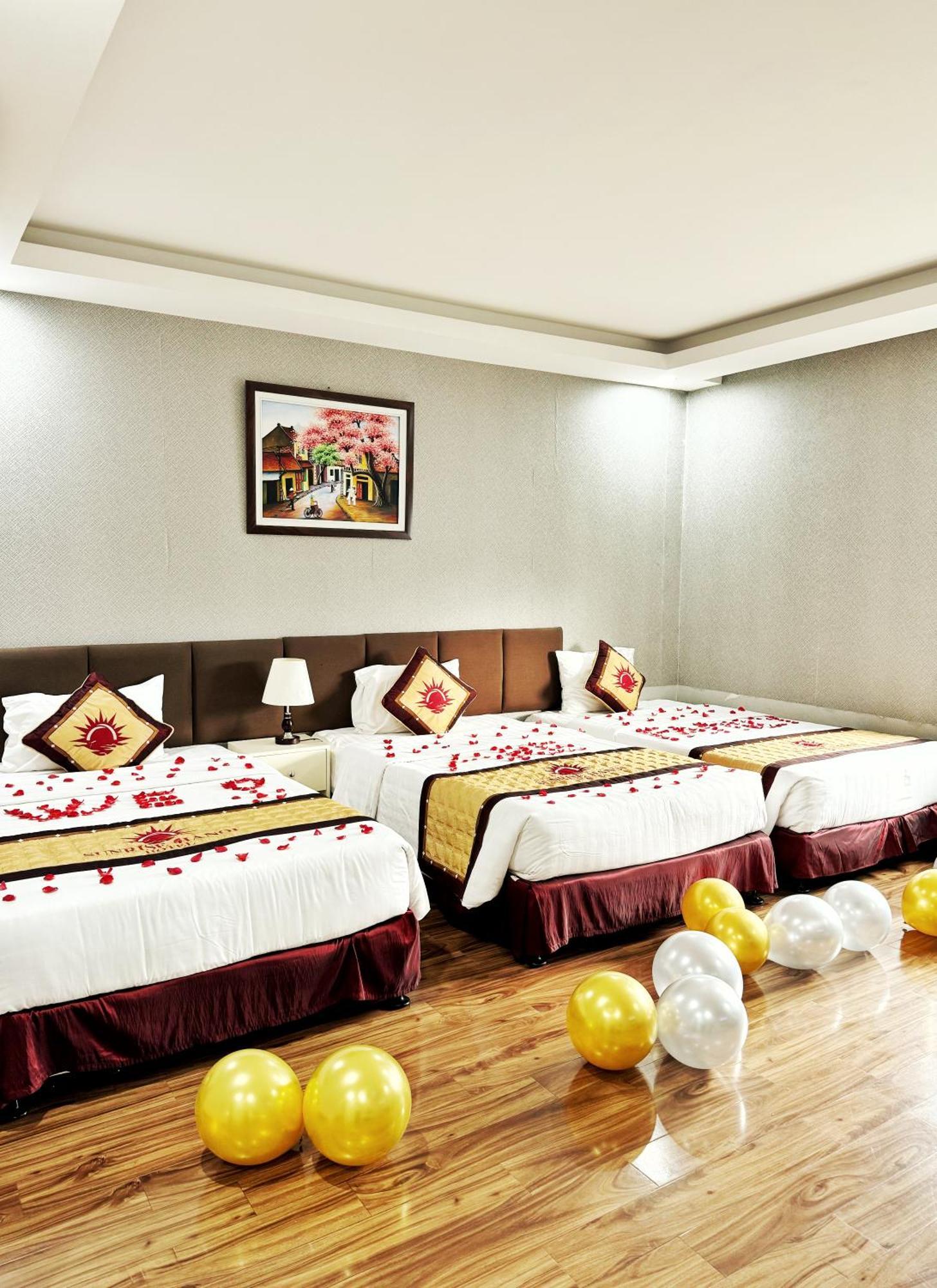 Sunrise Hanoi Hotel Bagian luar foto