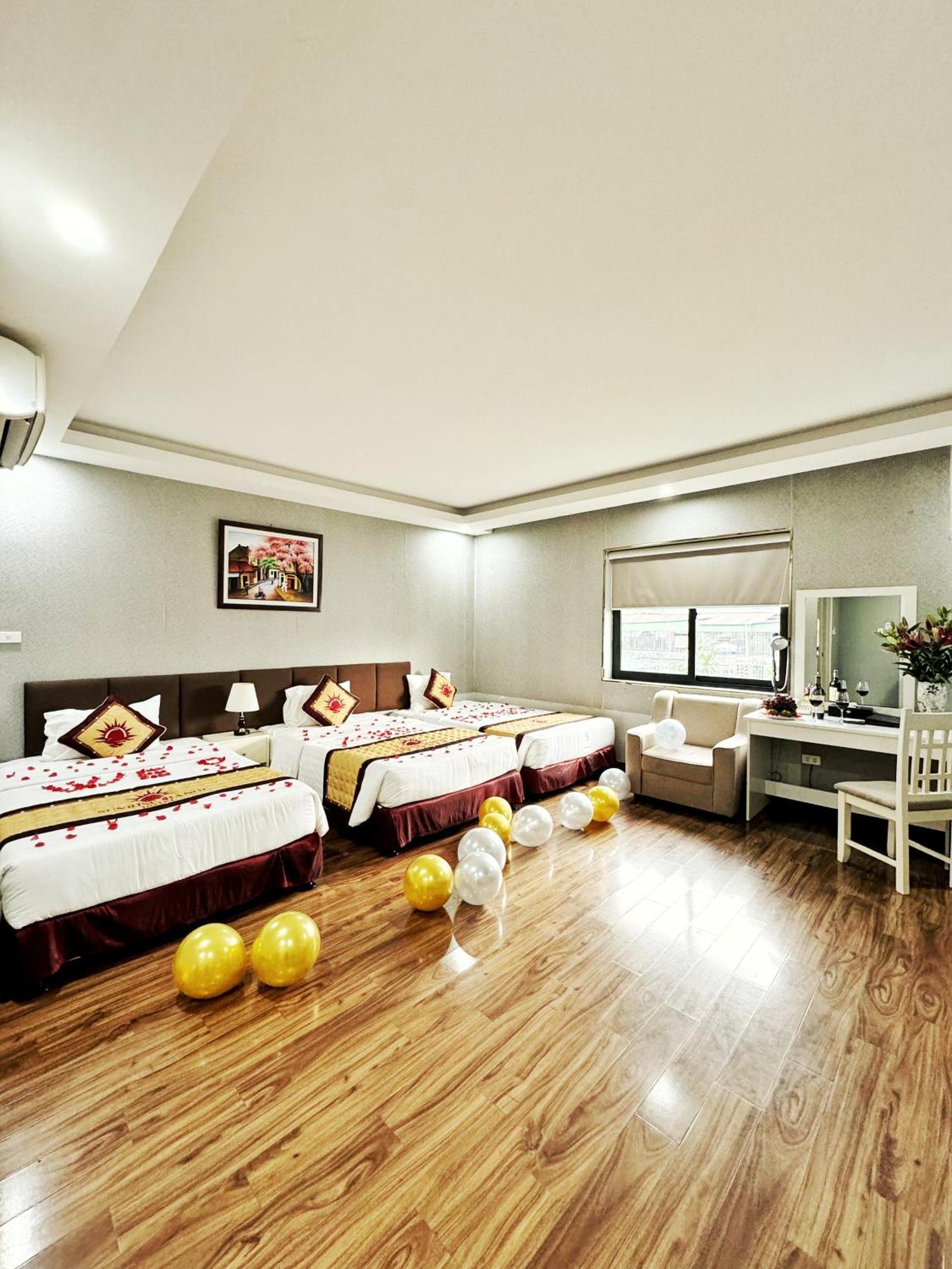 Sunrise Hanoi Hotel Bagian luar foto