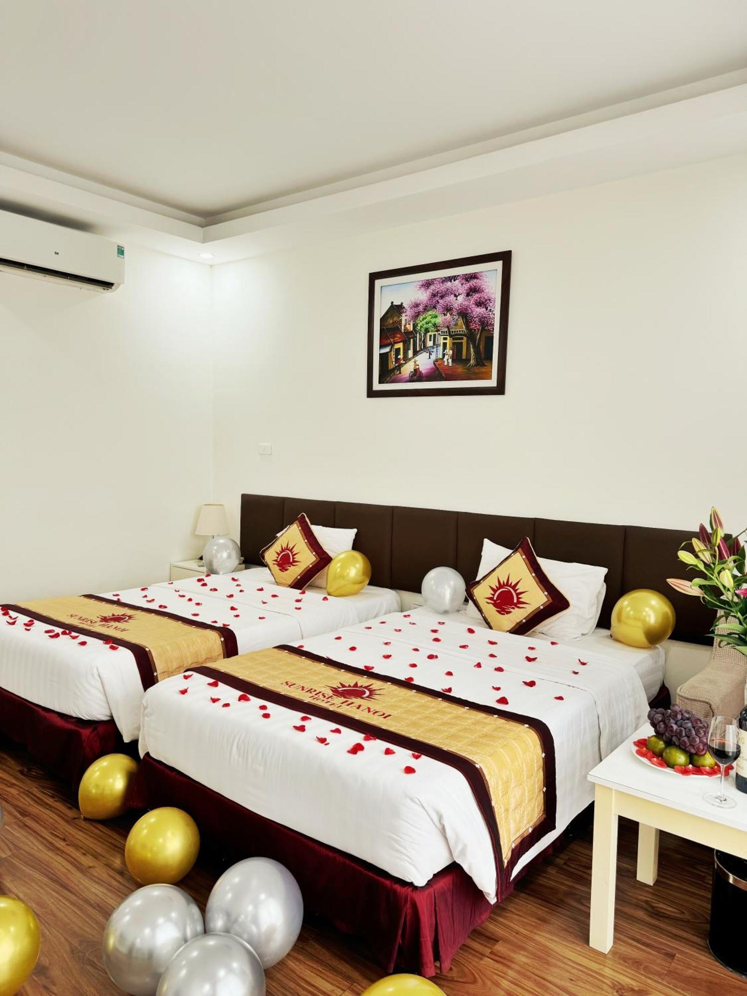 Sunrise Hanoi Hotel Bagian luar foto