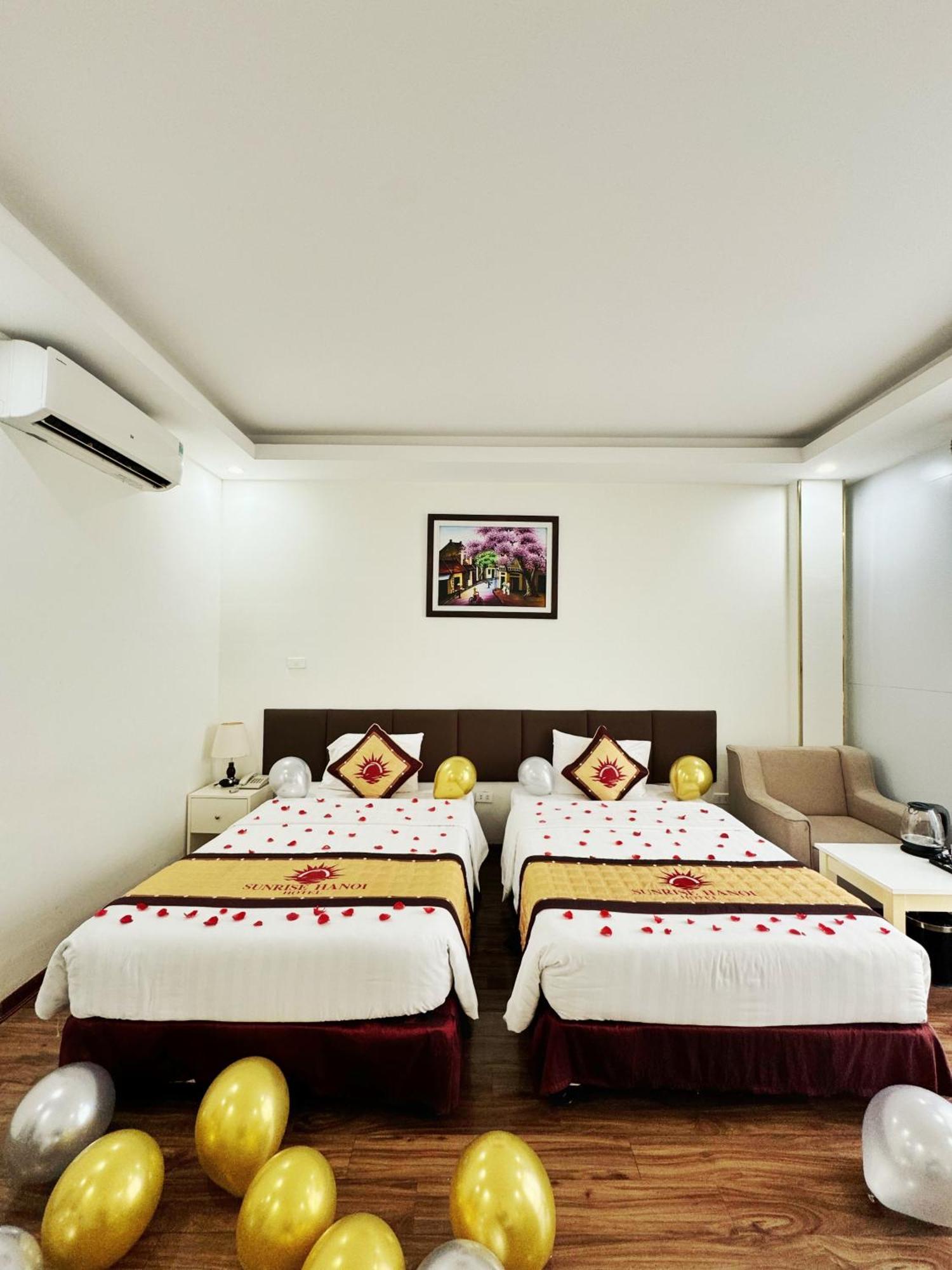 Sunrise Hanoi Hotel Bagian luar foto