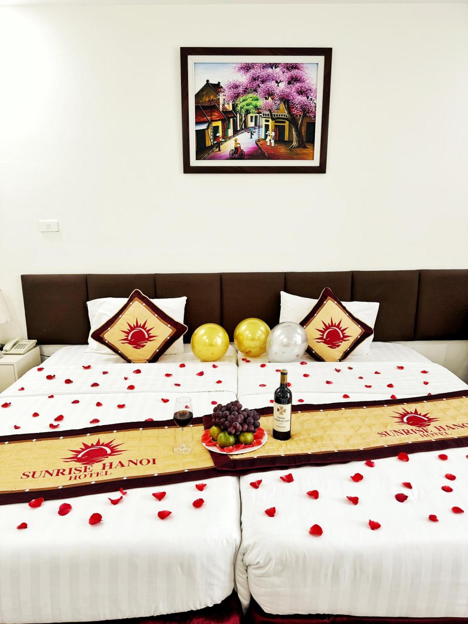 Sunrise Hanoi Hotel Bagian luar foto
