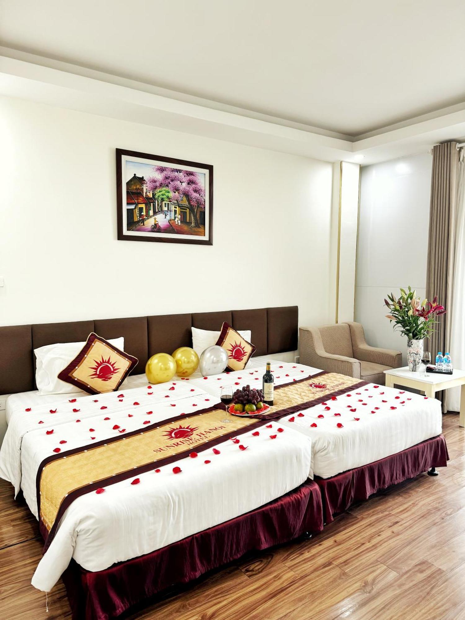 Sunrise Hanoi Hotel Bagian luar foto
