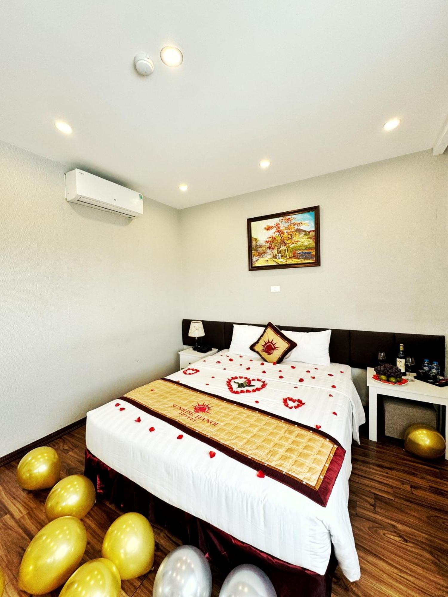 Sunrise Hanoi Hotel Bagian luar foto